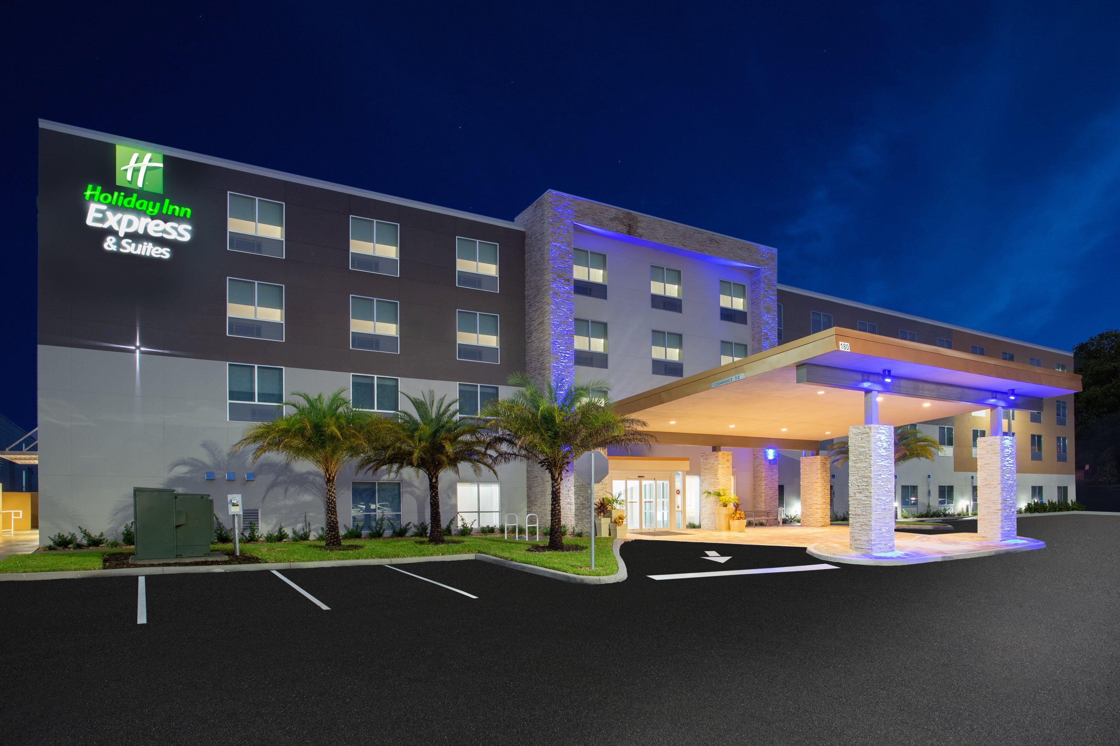 Holiday Inn Express & Suites - Deland South By Ihg Exterior foto