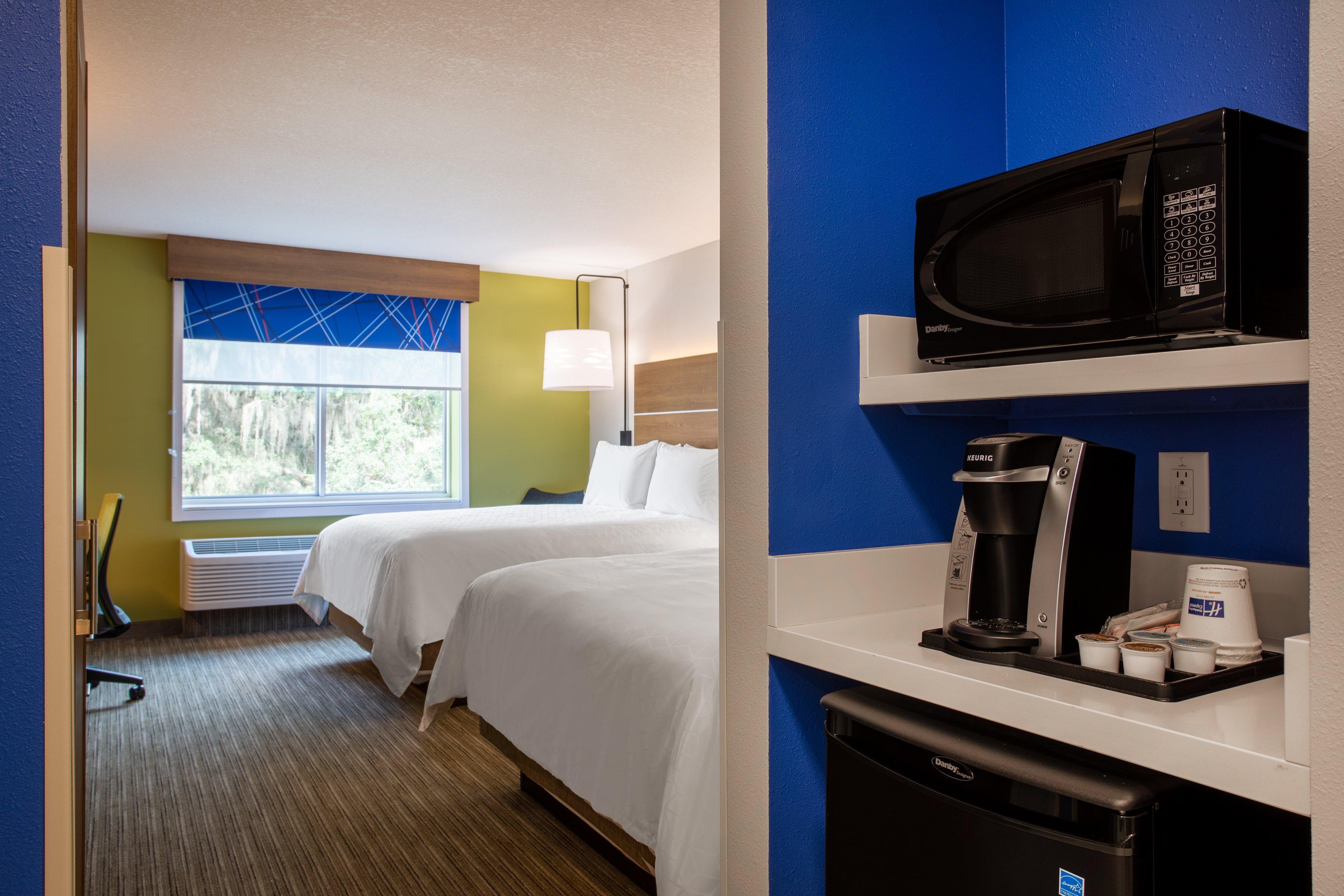 Holiday Inn Express & Suites - Deland South By Ihg Exterior foto